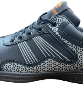 IC Sabaton Cricket Shoe