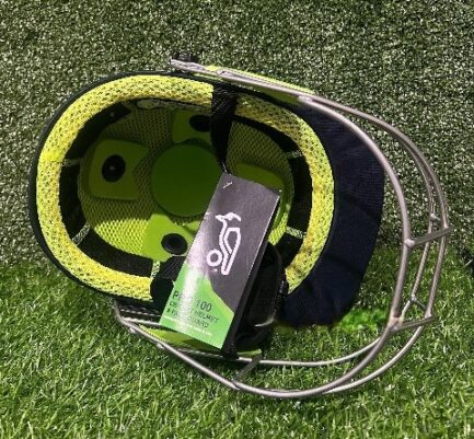 Kookaburra Pro 100 Helmet - Image 2